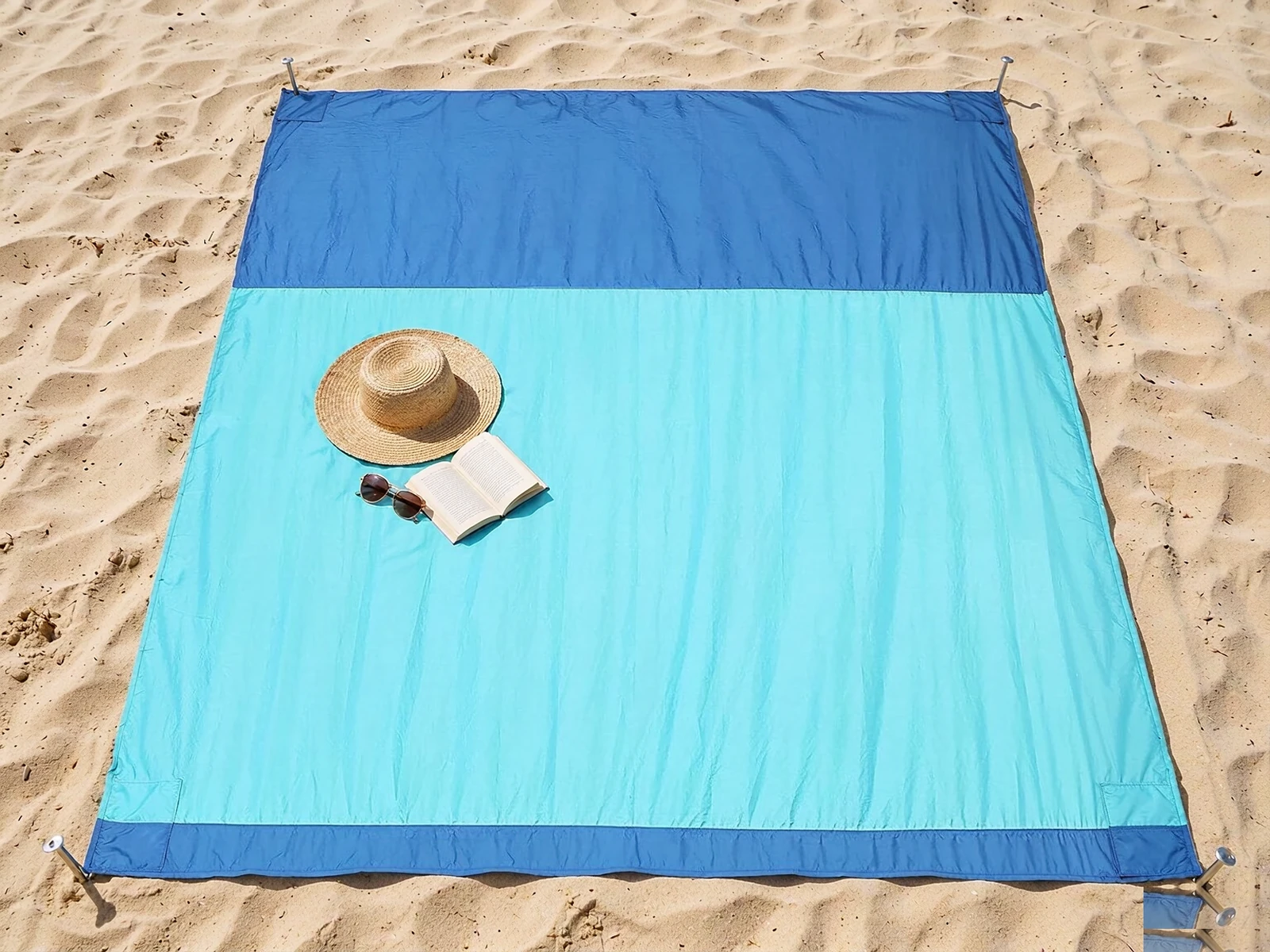 Sandproof Beach Blanket (Oversized)