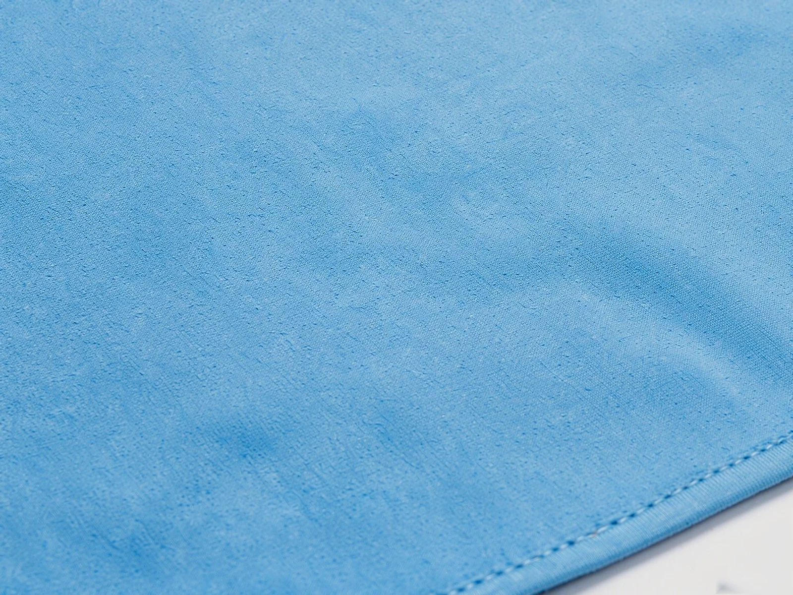 Microfiber Sweat Quick Dry Gym Towel - detail view
