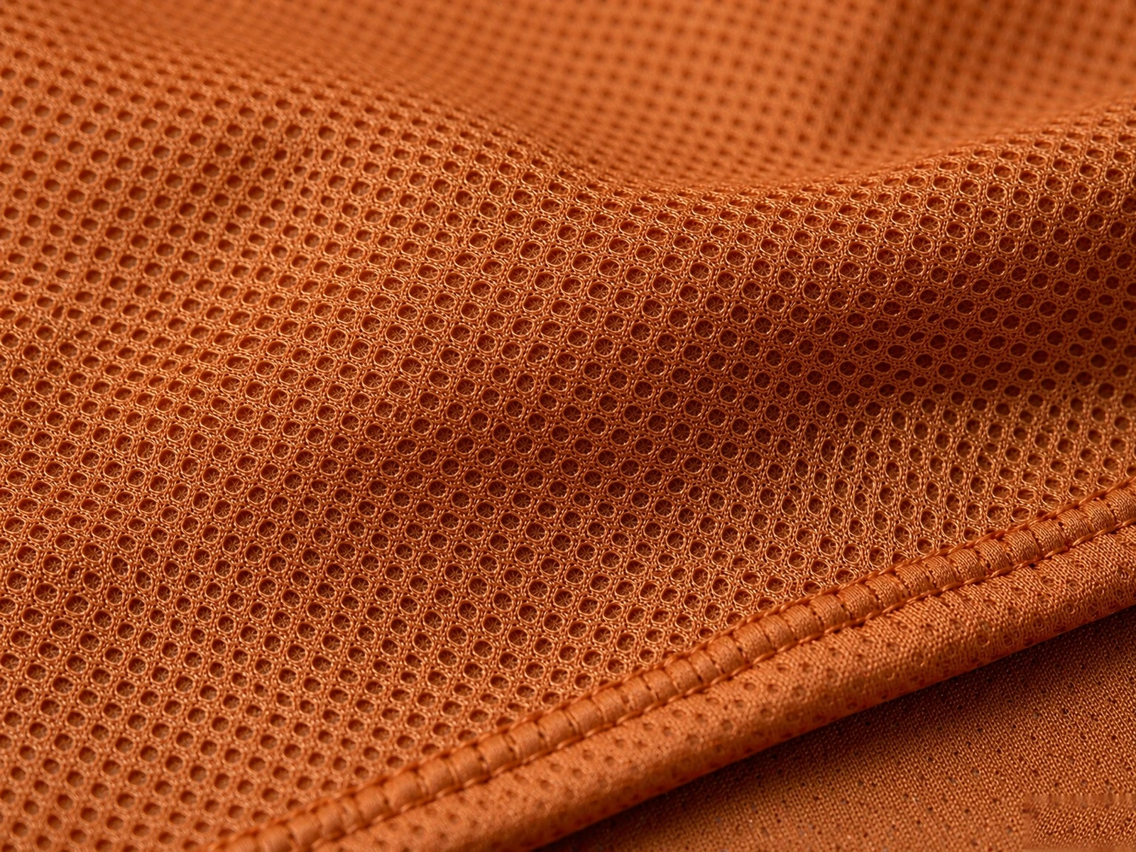 Ultralight Cooling Towel for Hiking - detail view
